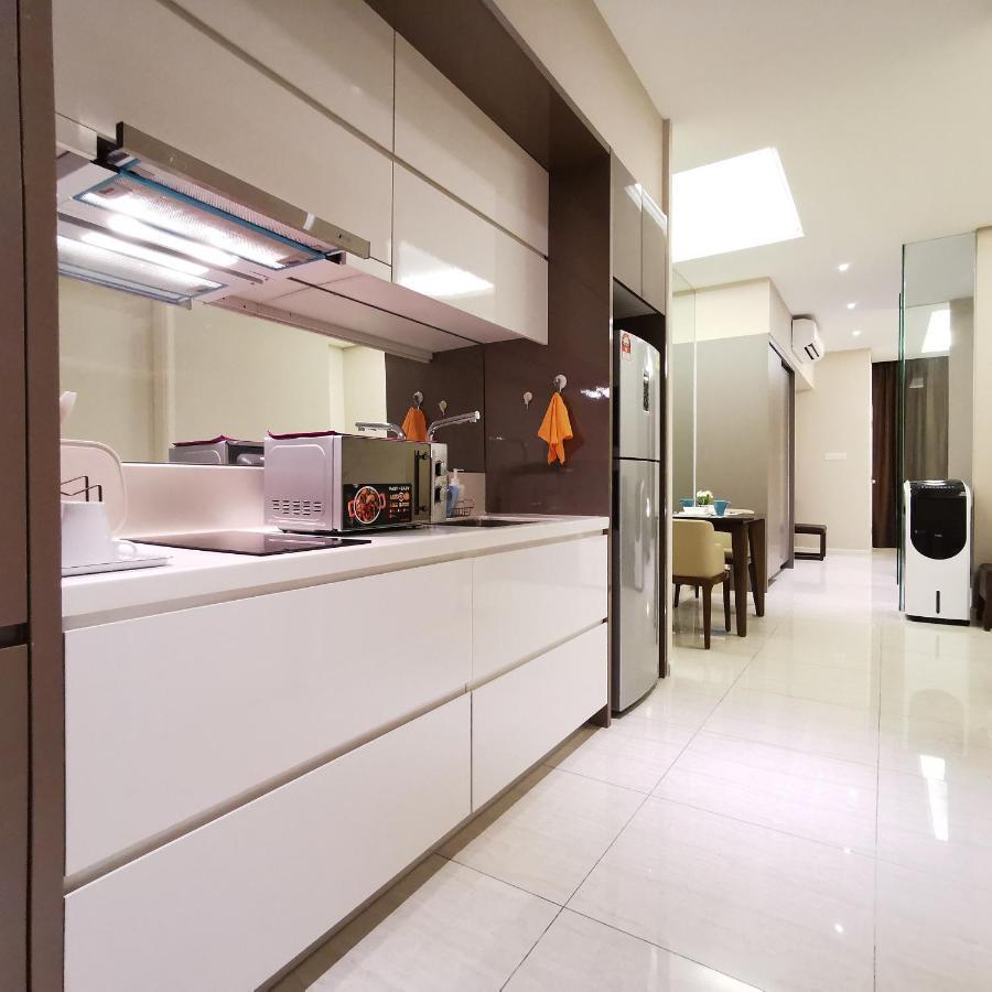 Sky Pool Elegant Suite @ Sri Hartamas Kuala Lumpur Bagian luar foto